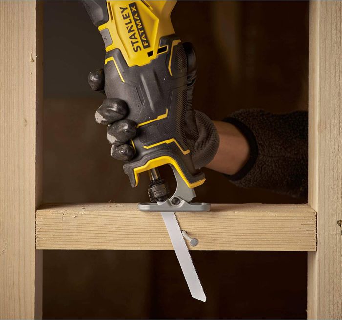 Пила шабельна акумуляторна STANLEY FATMAX SFMCS310B