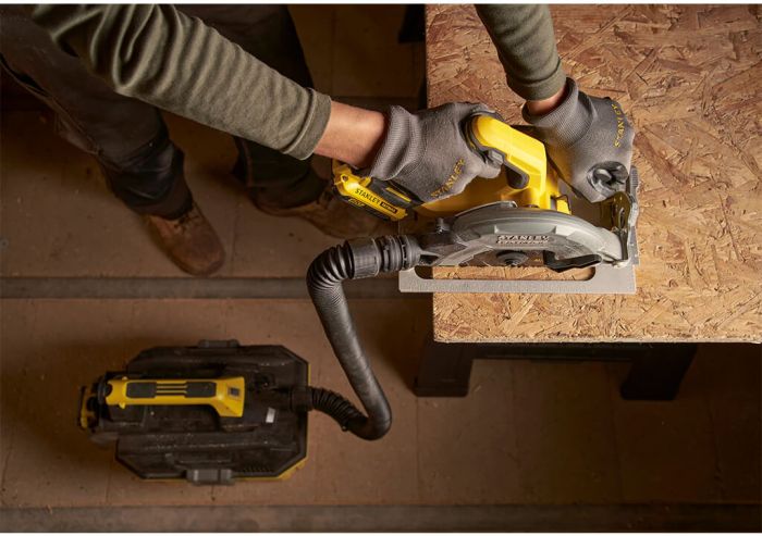 Пила циркулярна акумуляторна STANLEY FATMAX SFMCS550M2K