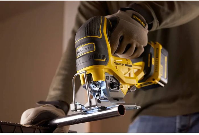 Пила лобзикова акумуляторна STANLEY FATMAX SFMCS650M2K