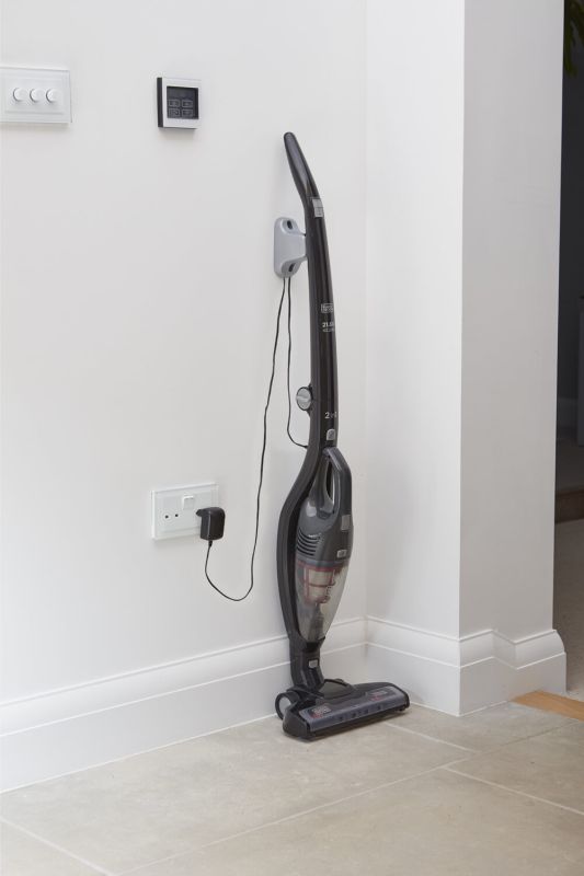 Пилосос акумуляторний (електровіник) BLACK+DECKER SVB620JW