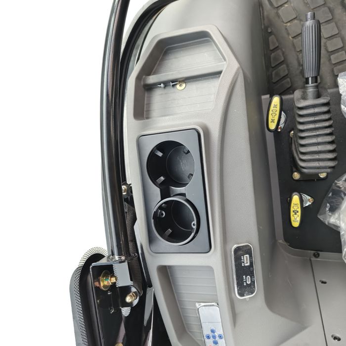 Трактор KENTAVR B 404CXU