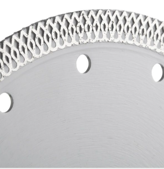 Диск відрізний алмазний INTERTOOL CT-3104   з суцільною кромкою, по керамограніту, 180 мм, 8600 об/хв