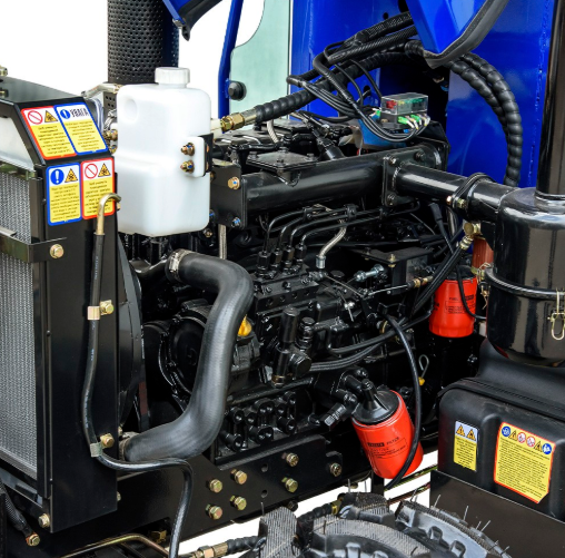 Трактор KENTAVR 404X у зборі