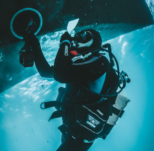 Акумуляторний очисник корпусів суден Nemo Hull Cleaner Electric Brush